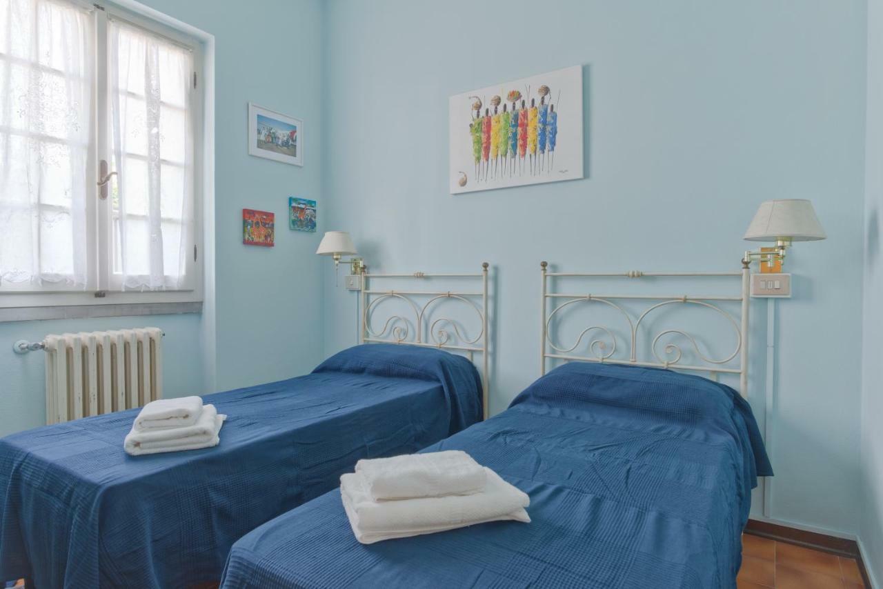 Maureen'S Beach House Форте-дей-Мармі Екстер'єр фото
